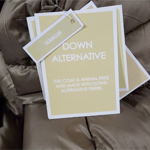 Michael Kors Truffle Champagne packable long puffer coat plus size 2X new!!!‎ - Picture 7 of 14